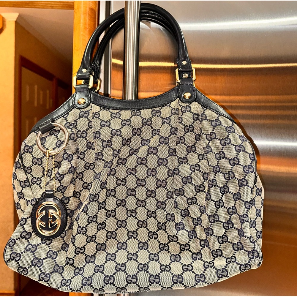 Gucci GG Sukey handbag
